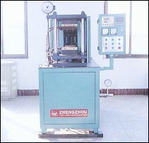 ��ѹ�ս���豸